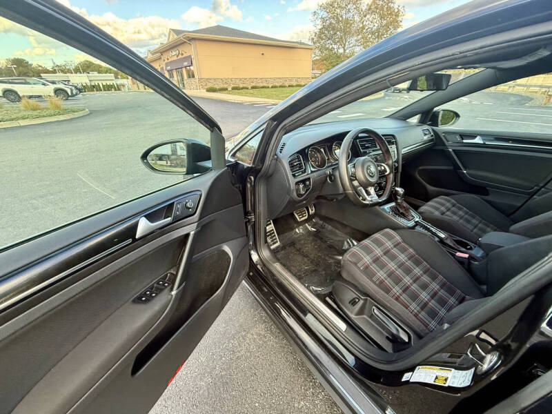 2016 Volkswagen Golf GTI S