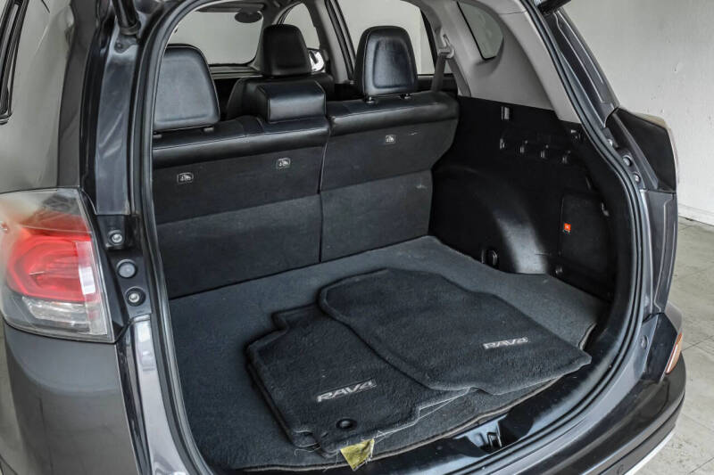 2016 Toyota RAV4 Limited