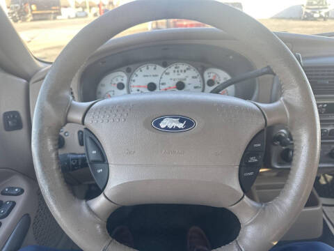 2001 Ford Explorer Sport Trac