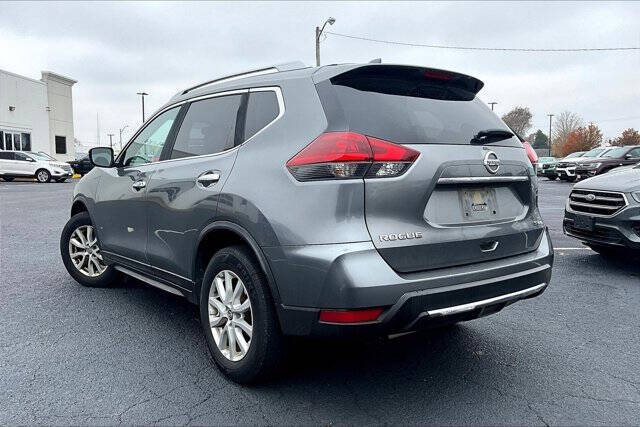 2018 Nissan Rogue SV