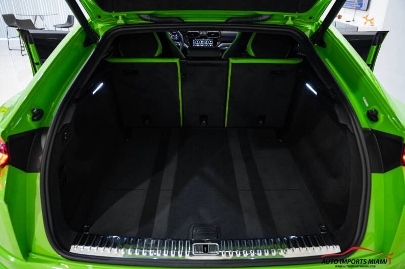2022 Lamborghini Urus