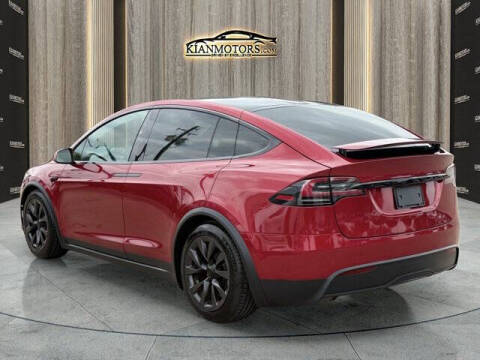 2023 Tesla Model X Standard Range