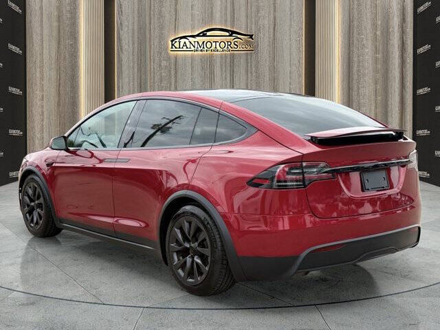 2023 Tesla Model X Standard Range