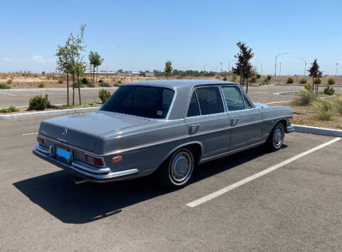 1969 Mercedes-Benz 280-Class