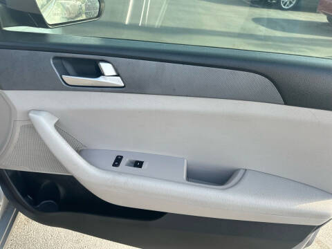 2017 Hyundai Sonata SE