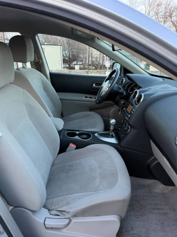 2014 Nissan Rogue Select S