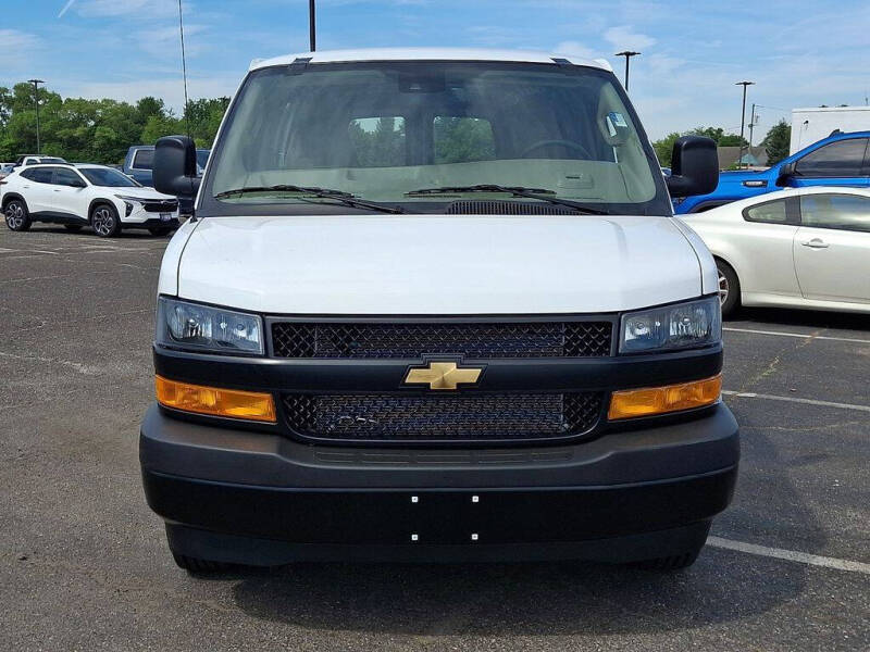 2026 Chevrolet Express 2500