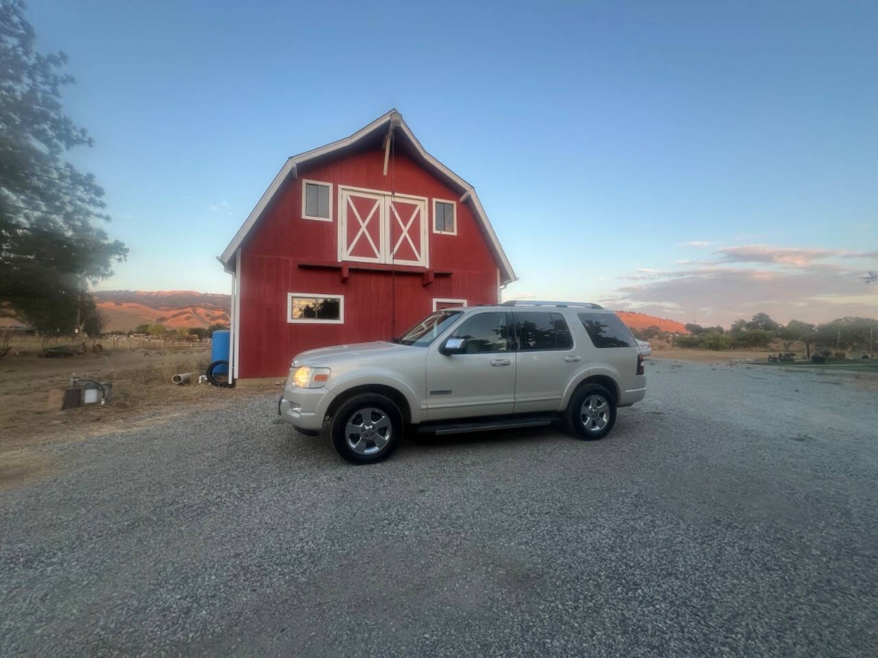 2006 Ford Explorer for sale at GILROY AUTO OUTLET in Gilroy, CA