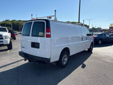 2021 Chevrolet Express 2500