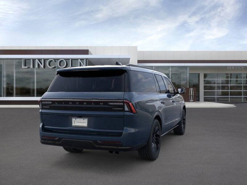 2025 Lincoln Navigator L Reserve