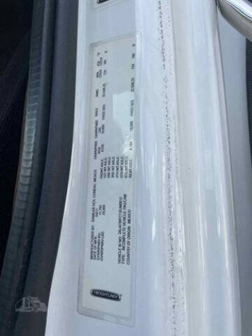 2018 Freightliner M2 106