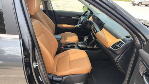2025 Kia Seltos EX