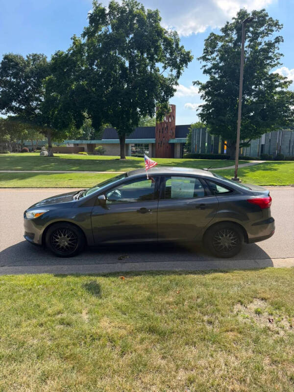 2016 Ford Focus S