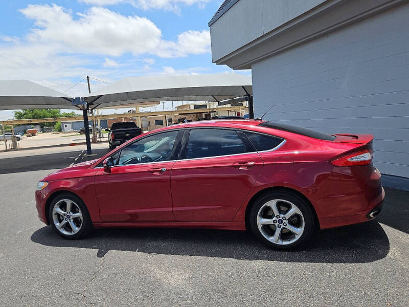 2015 Ford Fusion SE