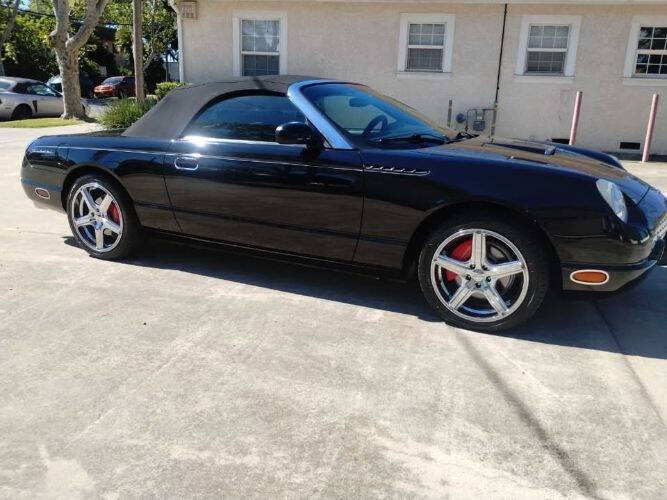 2002 Ford Thunderbird