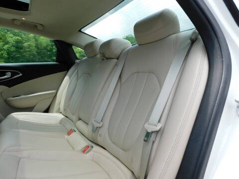 2015 Chrysler 200 C