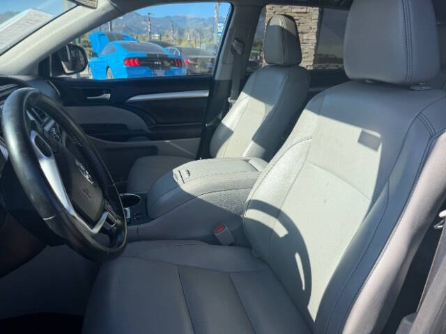 2018 Toyota Highlander SE