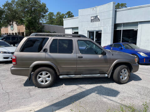 2002 Nissan Pathfinder SE
