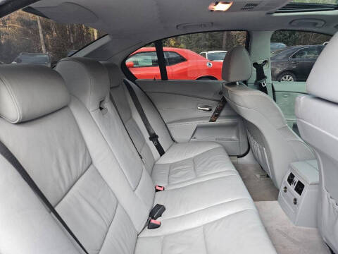 2004 BMW 5 Series 525i