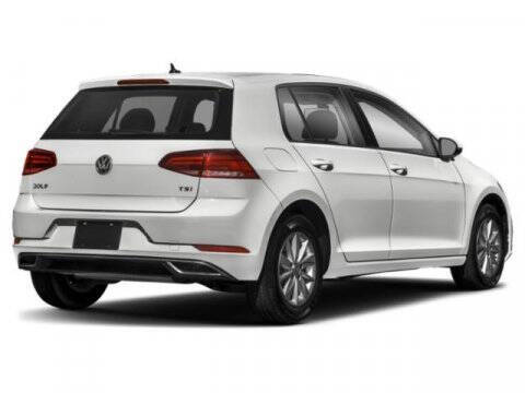2018 Volkswagen Golf TSI SE