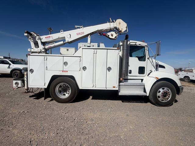 2018 Kenworth T270