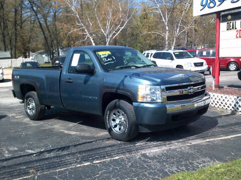 2008 Chevrolet Silverado 1500 for sale at LAKESIDE MOTORS LLC in Houghton Lake MI