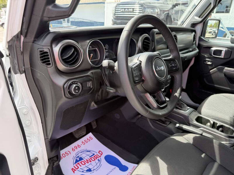 2023 Jeep Gladiator Willys