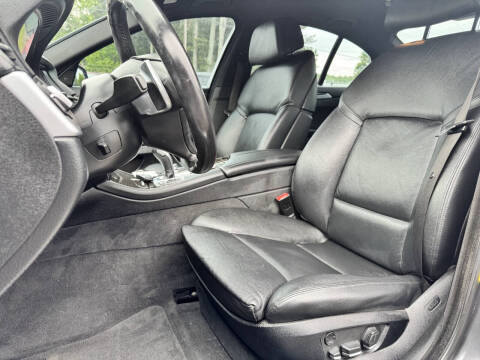 2012 BMW 5 Series 550i