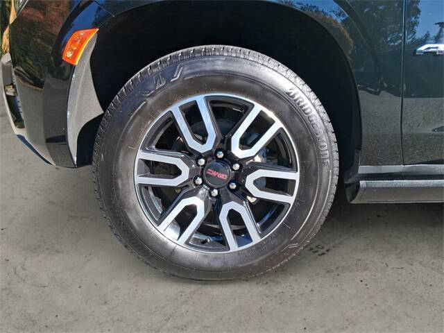 2023 GMC Yukon XL AT4