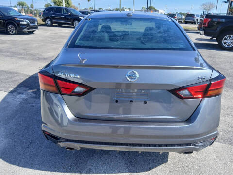 2019 Nissan Altima 2.5 SR