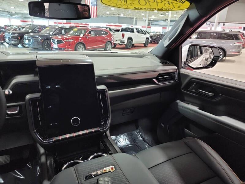 2025 GMC Yukon XL AT4