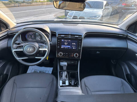 2022 Hyundai Tucson SE