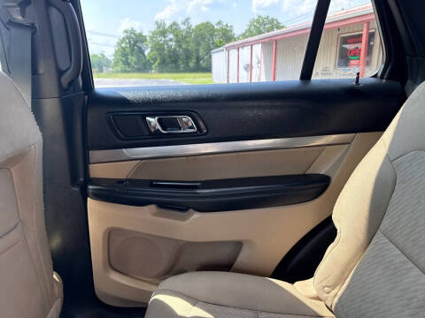 2017 Ford Explorer