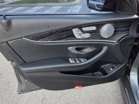 2017 Mercedes-Benz E-Class E 300 4MATIC