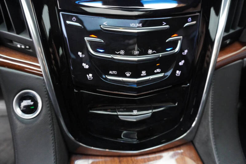 2016 Cadillac Escalade Premium Collection