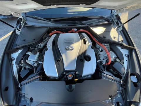 2015 Infiniti Q50 Hybrid Premium