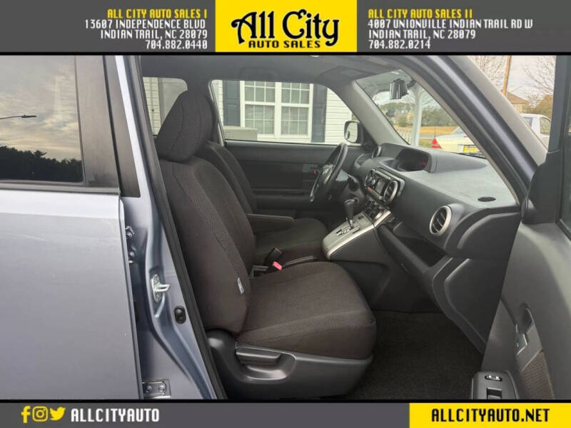 2010 Scion xB