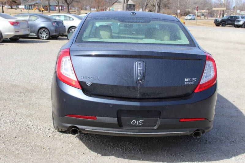 2014 Lincoln MKS Base photo 7