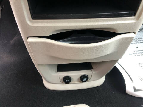 2013 Dodge Grand Caravan SE