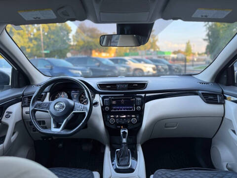2019 Nissan Rogue Sport S