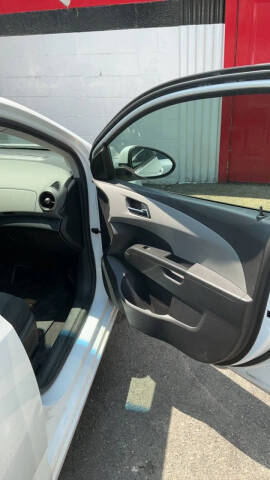2012 Chevrolet Sonic LT
