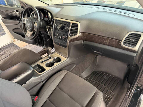 2012 Jeep Grand Cherokee Laredo