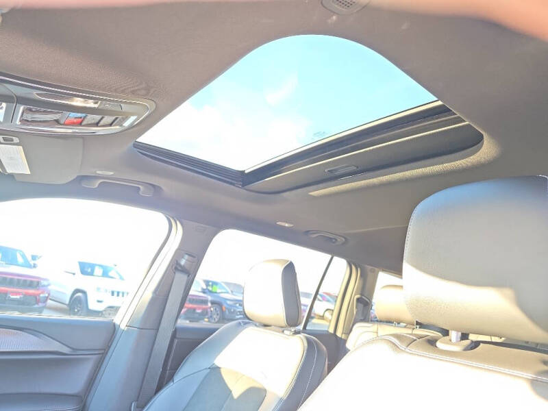 2025 Jeep Grand Cherokee L