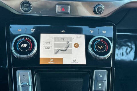 2024 Jaguar I-PACE EV400 R-Dynamic HSE