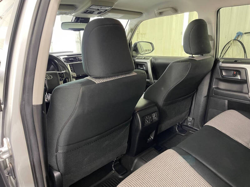 2020 Toyota 4Runner SR5