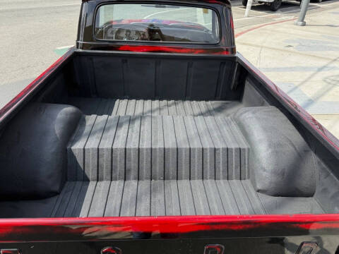 1961 Ford F-100