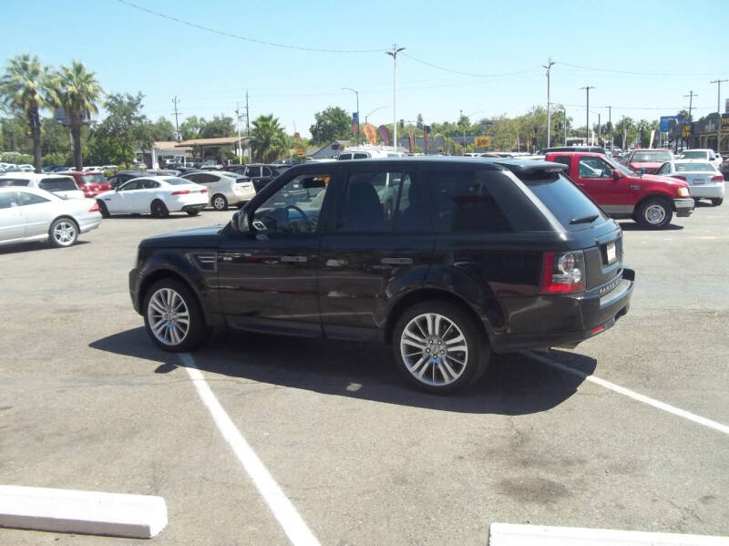 2011 Land Rover Range Rover Sport HSE photo 13