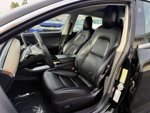2018 Tesla Model 3 Mid Range
