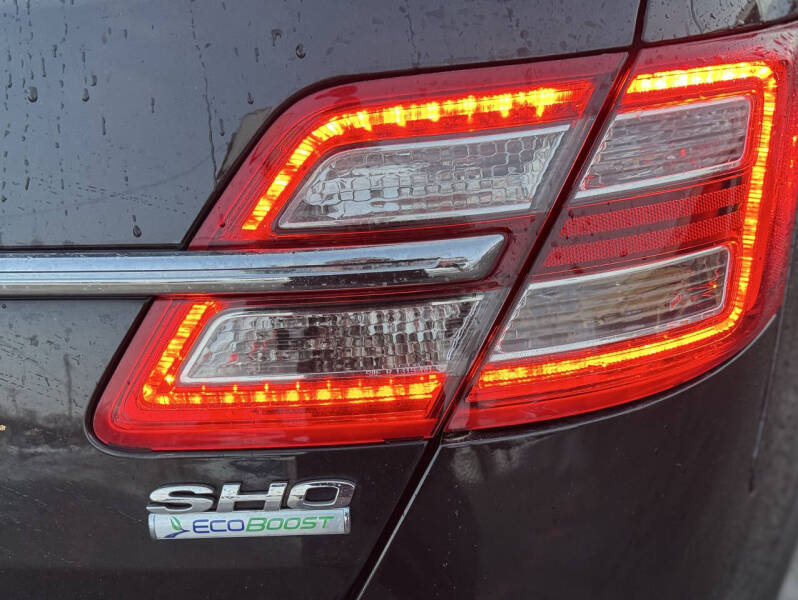 2015 Ford Taurus SHO