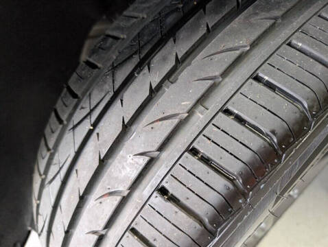 2023 Genesis GV70 2.5T Standard